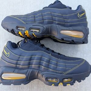 DS Nike Air Max 95 Cal Warriors Michigan big bubble retro